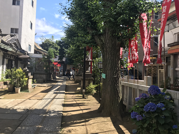 皆中稲荷神社で運気をUP!